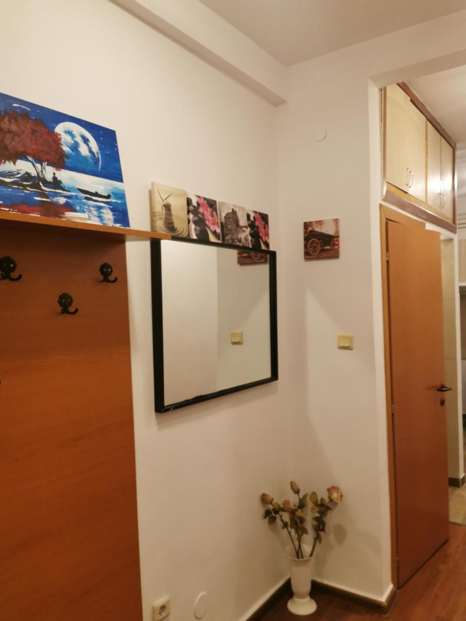 Old Center Apartament Bukarest Kültér fotó